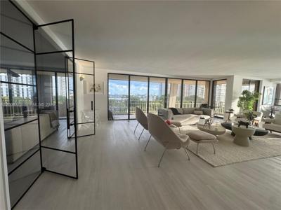 11113 Biscayne Blvd