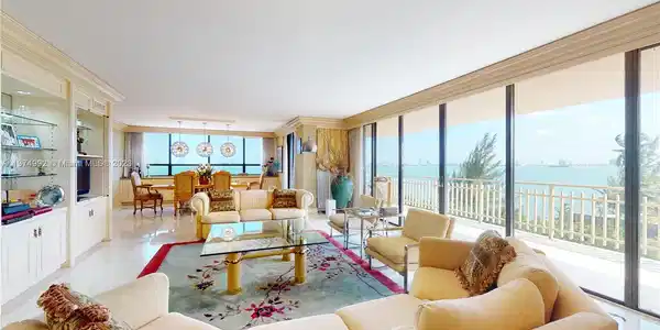 11113 Biscayne Blvd Unit 357