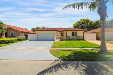 8540 Cutler Ct