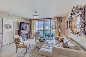 2640 Lake Shore Dr Unit 515