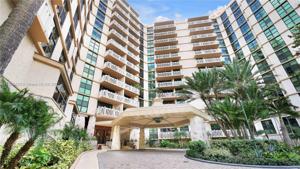 1121 Crandon Blvd