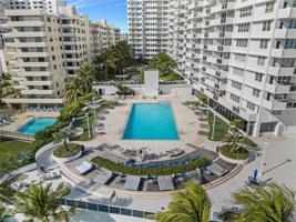 100 Lincoln Rd Unit 407