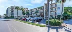 890 N Federal Hwy Unit 305