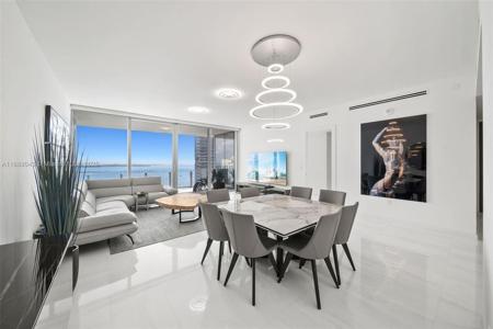 300 Biscayne Blvd Way