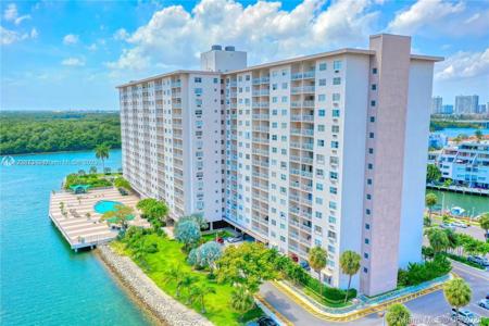 400 Kings Point Dr Unit 1529