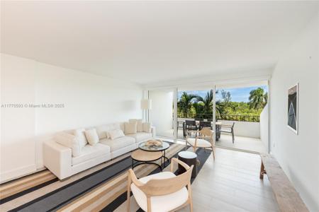 155 Ocean Lane Dr