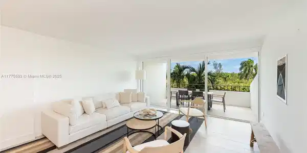 155 Ocean Lane Dr