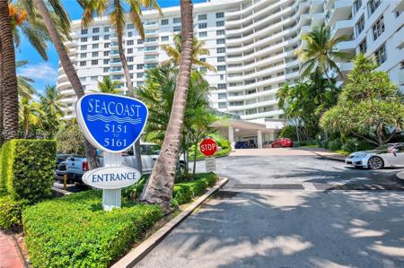 5151 Collins Ave