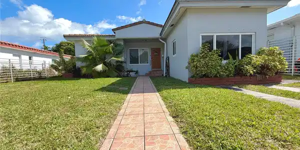1510 Normandy Dr