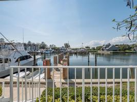 2115 Windward Way Unit 101