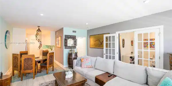 350 S Shore Dr Unit 16
