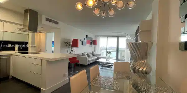 1500 Bay Rd
