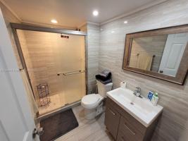 18081 Biscayne Blvd Unit 1102