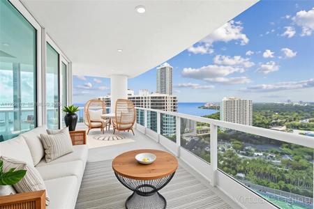 2127 Brickell Ave