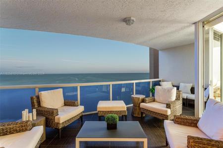 3200 N Ocean Blvd