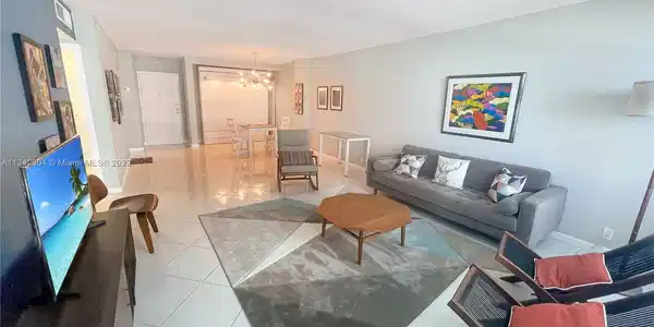 9511 Collins Ave Unit 402