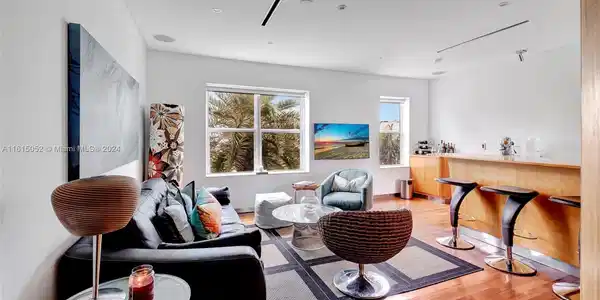 1218 Drexel Ave