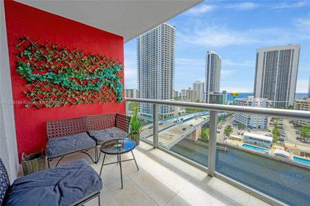 2600 E Hallandale Beach Blvd