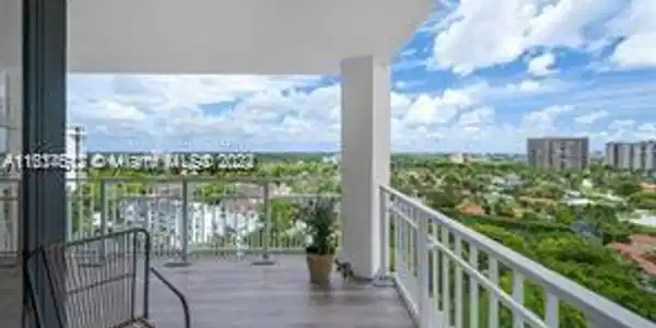 4000 Towerside Ter