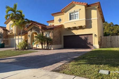 8815 SW 221st Ter