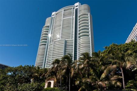 1643 Brickell Ave