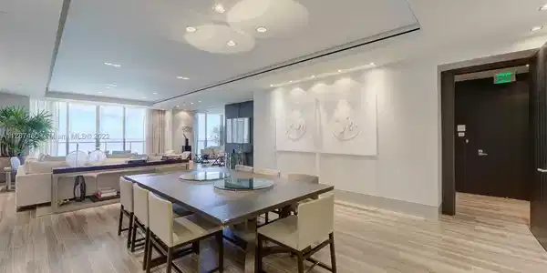 9701 Collins Ave Unit 2204S