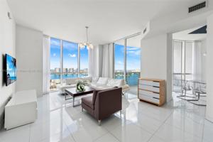18201 Collins Ave Unit 3601A