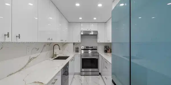 10350 W Bay Harbor Dr