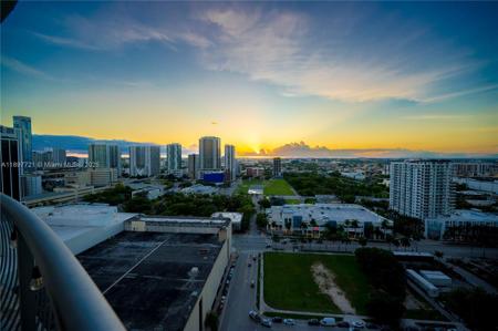 1750 N Bayshore Dr