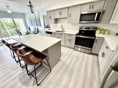 400 Diplomat Pkwy