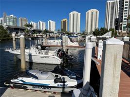 400 Kings Point Dr Unit 203