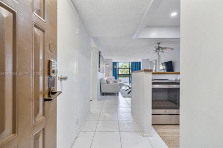 600 Parkview Dr