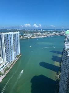 465 Brickell Ave