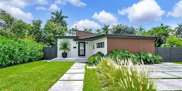 7531 Miami View DrW
