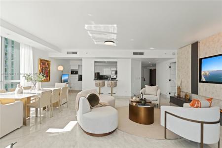 1331 Brickell Bay Dr