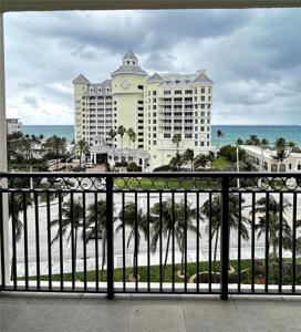 2001 N Ocean Blvd