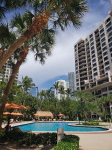 540 Brickell Key Dr