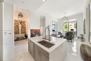 701 S Olive Ave Unit 503