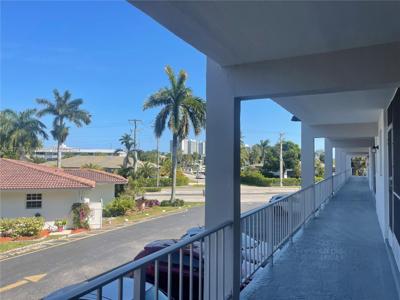 501 Blue Heron Dr
