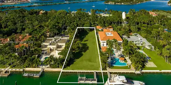 36 Star Island Dr