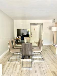 600 Parkview Dr