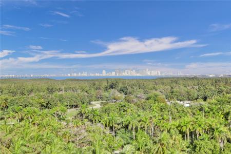 155 Ocean Lane Dr