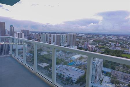 1900 N Bayshore Dr