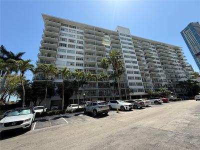 1408 Brickell Bay Dr