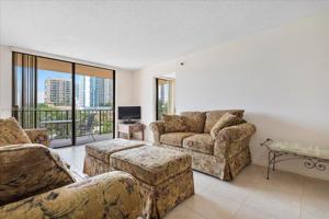 210 174th St Unit 416