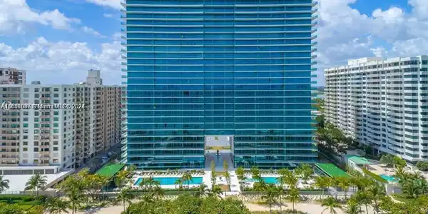 10203 COLLINS AVE