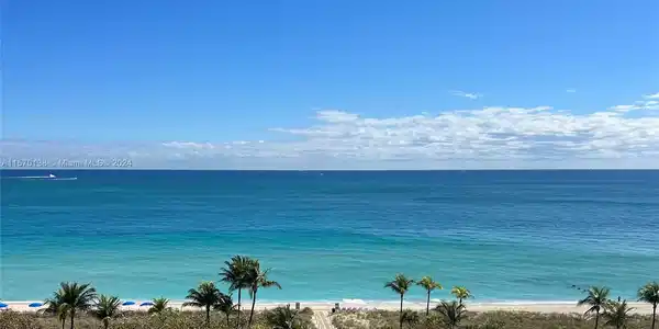 9999 Collins Ave