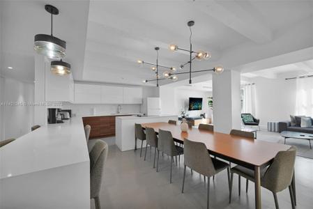 1330 Ocean Dr