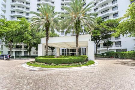3300 NE 192nd St Unit 1214
