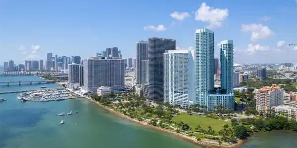 1717 N Bayshore Dr